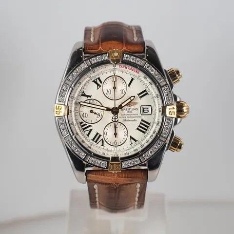 Breitling Chronomat B13356 44mm Yellow gold and Stainless steel White