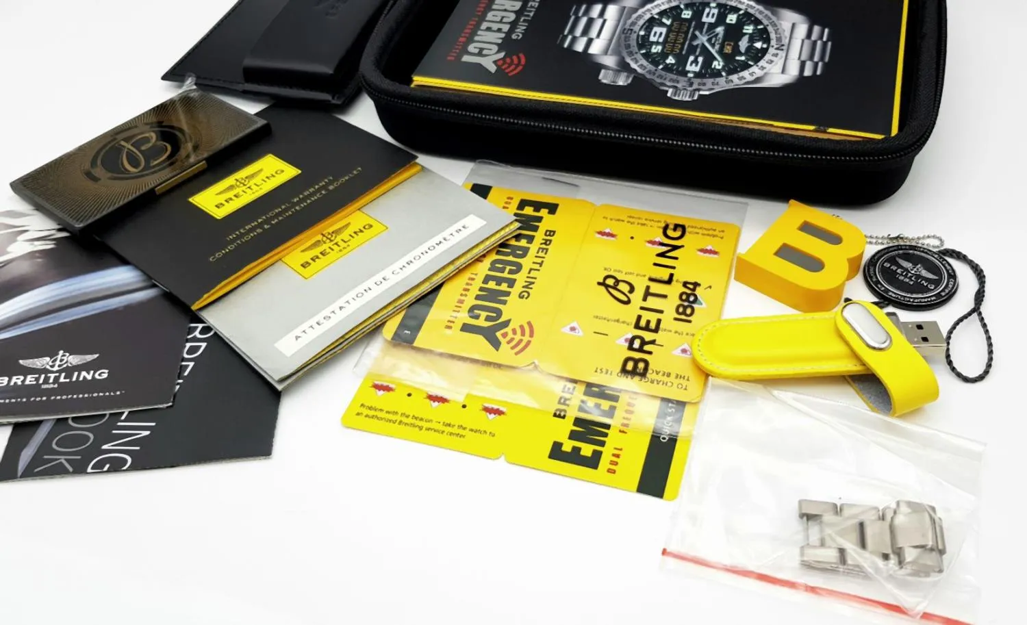 Breitling Emergency 17032 51mm Titanium Yellow 6