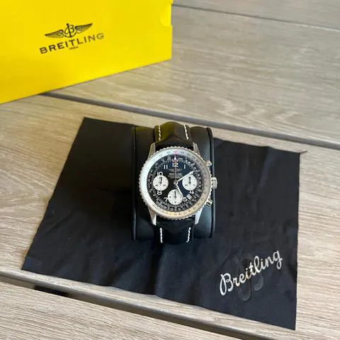 Breitling Navitimer A23322 42mm Stainless steel Black 8