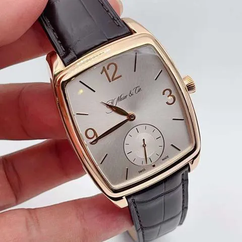 H. Moser & Cie. Henry 324.607-004 39mm Rose gold Gray 2