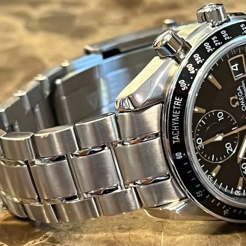 Omega Speedmaster Date 32105000 40mm Stainless steel Black 4