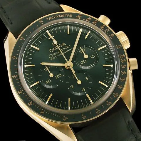 Omega Speedmaster Moonwatch 310.63.42.50.10.001 42mm Yellow gold Green 1