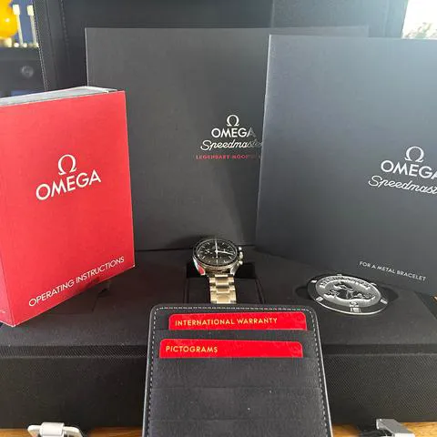 Omega Speedmaster Moonwatch 311.30.42.30.01.005 42mm Stainless steel Black