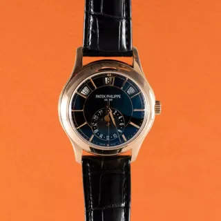 Patek Philippe Annual Calendar 5205R-010 Rose gold Black