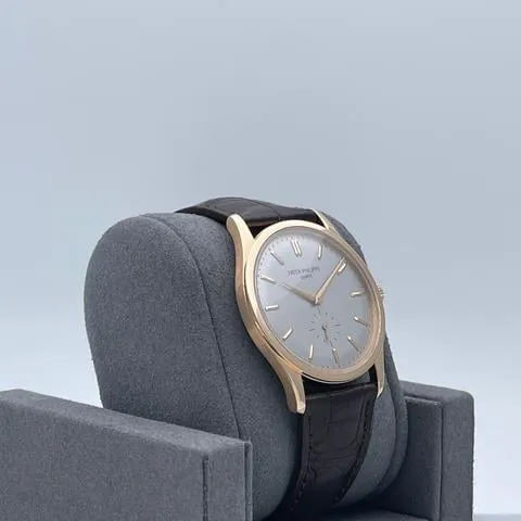 Patek Philippe Calatrava 5196R-001 37mm Rose gold Silver 2