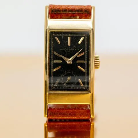 Patek Philippe Tegolino 425 20mm Yellow gold Black