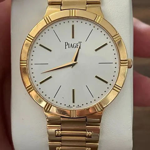 Piaget Dancer G0A34055 38mm Rose gold White