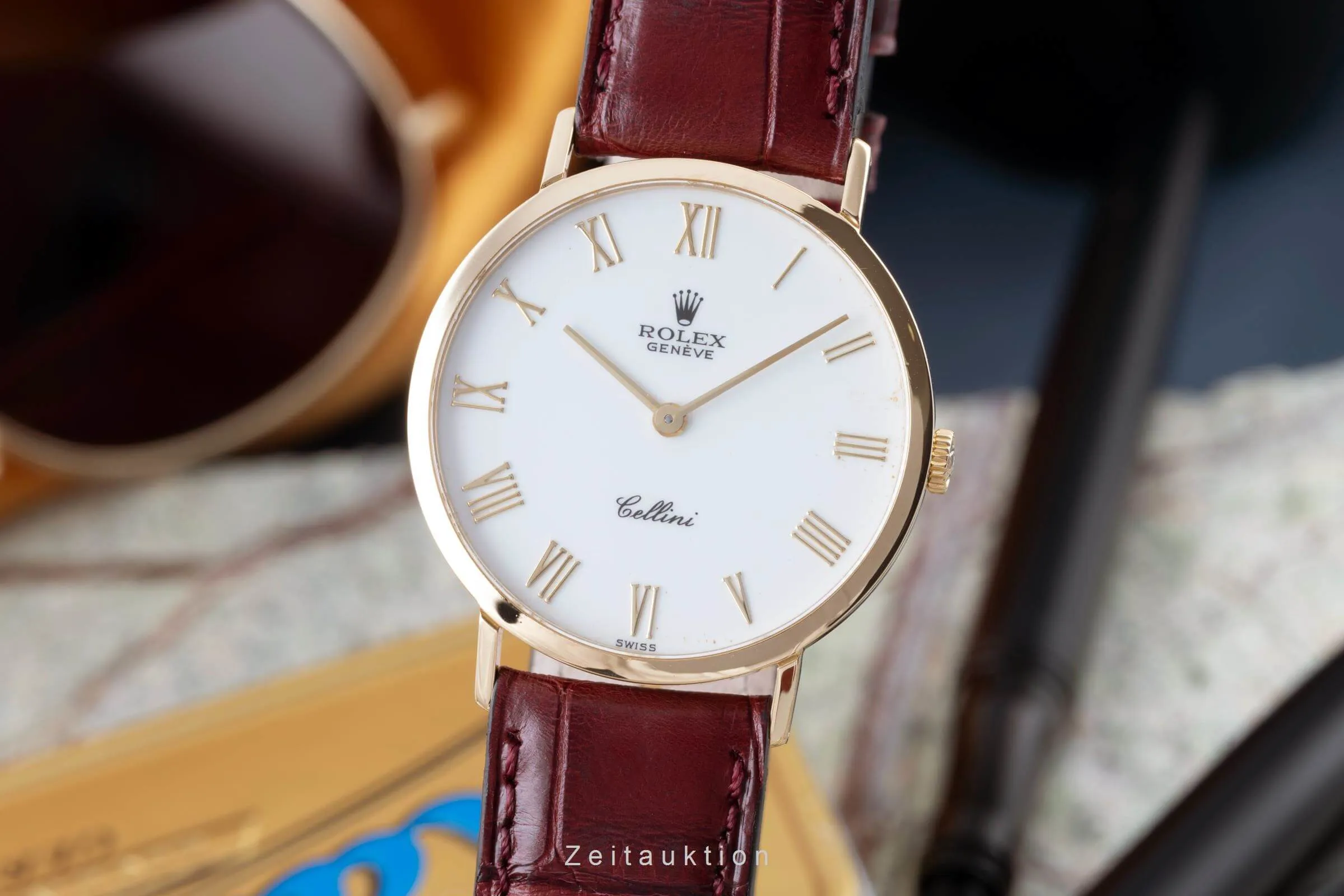 Rolex Cellini 4112 32mm Yellow gold White