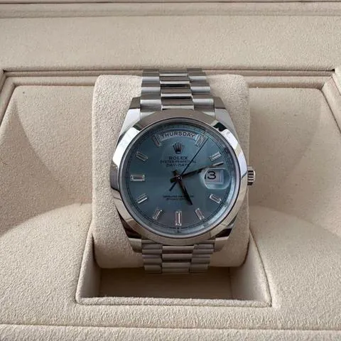 Rolex Day-Date 40 228206 40mm Platinum Blue