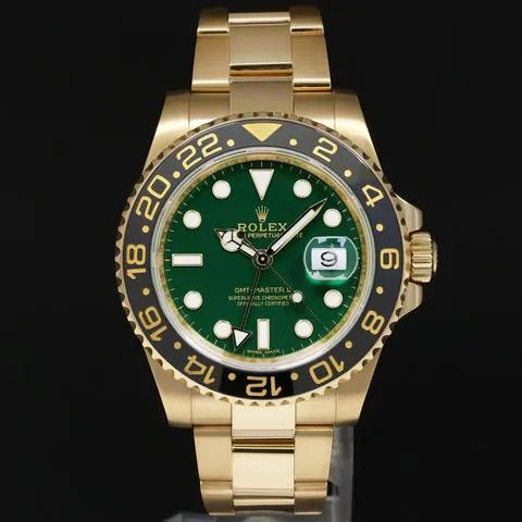 Rolex GMT-Master II 116718 40mm Ceramic Green 1