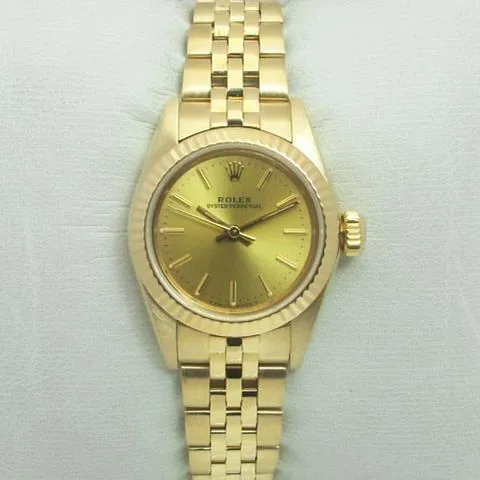 Rolex Oyster Perpetual 26 67198 26mm Yellow gold Gold 2