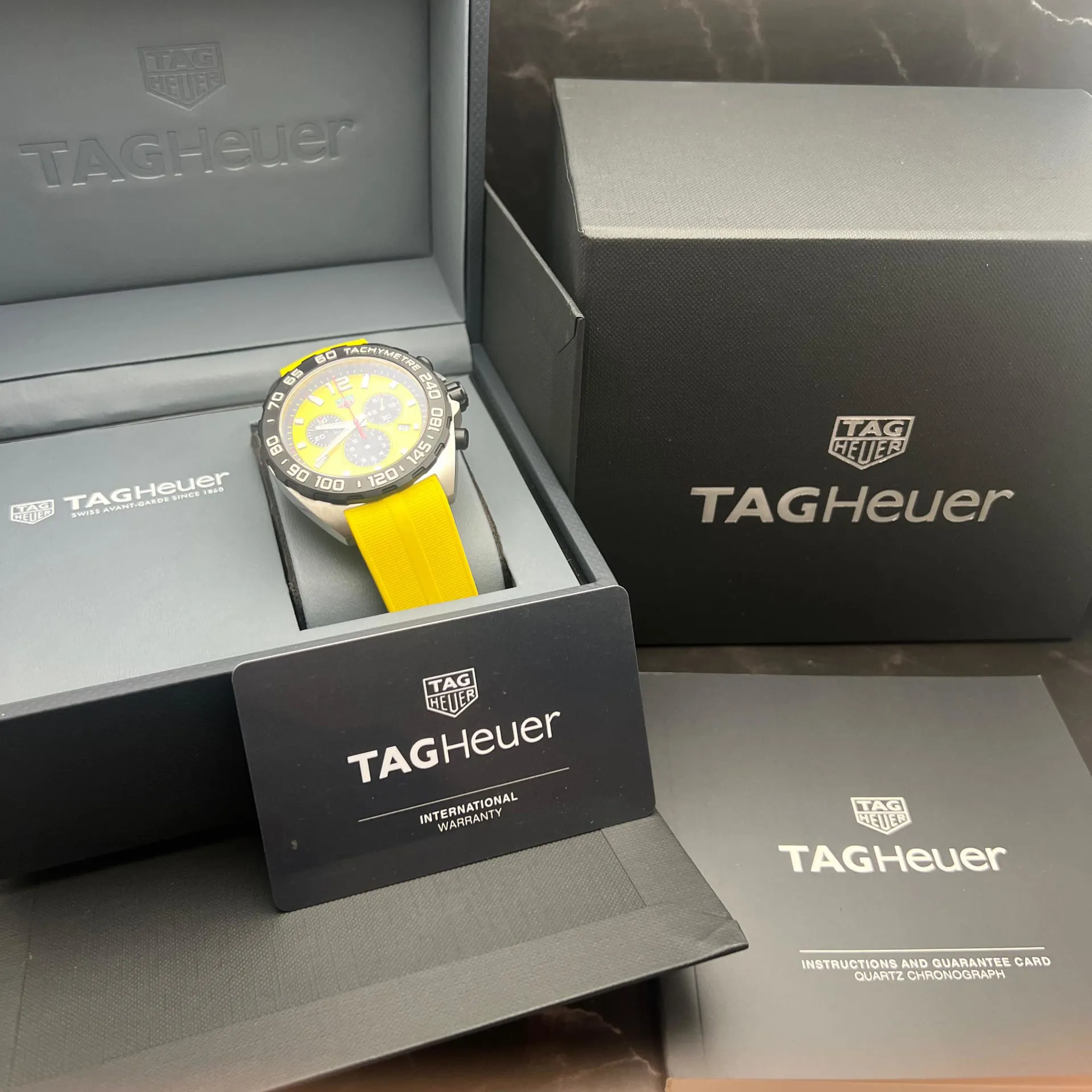 TAG Heuer Formula 1 CAZ101AM.FT8054 43mm Stainless steel Yellow 7