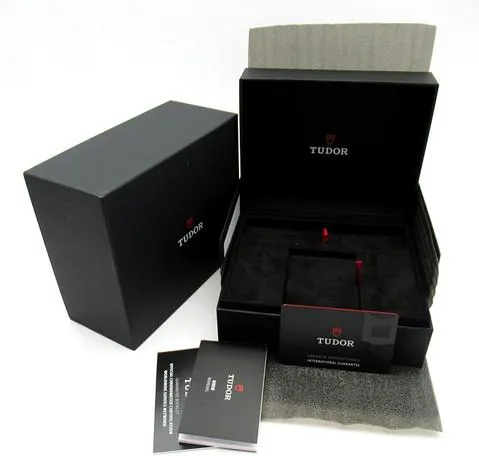 Tudor Black Bay M79360N-0001 41mm Stainless steel Black 5