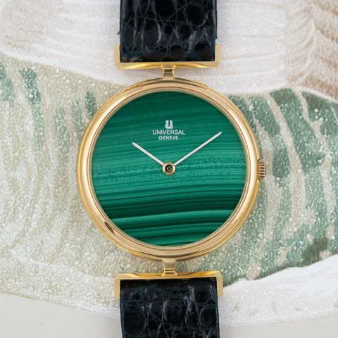 Universal Genève 1405 29mm Yellow gold Green 2