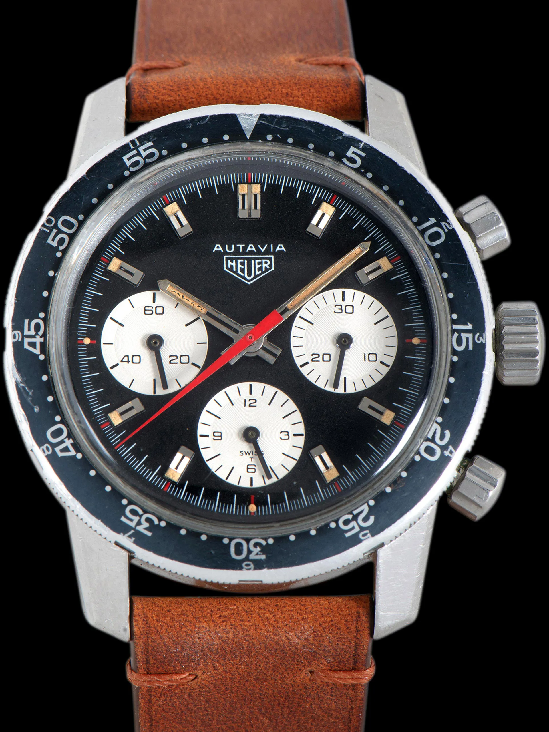 Heuer Autavia 2446C Stainless steel Black 1970 United States Dealer EveryWatch