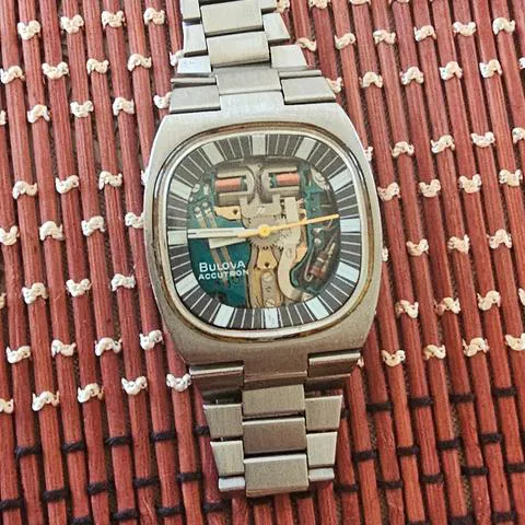 Bulova Accutron 37mm Stainless steel Green