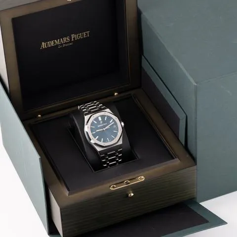 Audemars Piguet Royal Oak 15500ST.OO.1220ST.01 41mm Stainless steel Blue 1