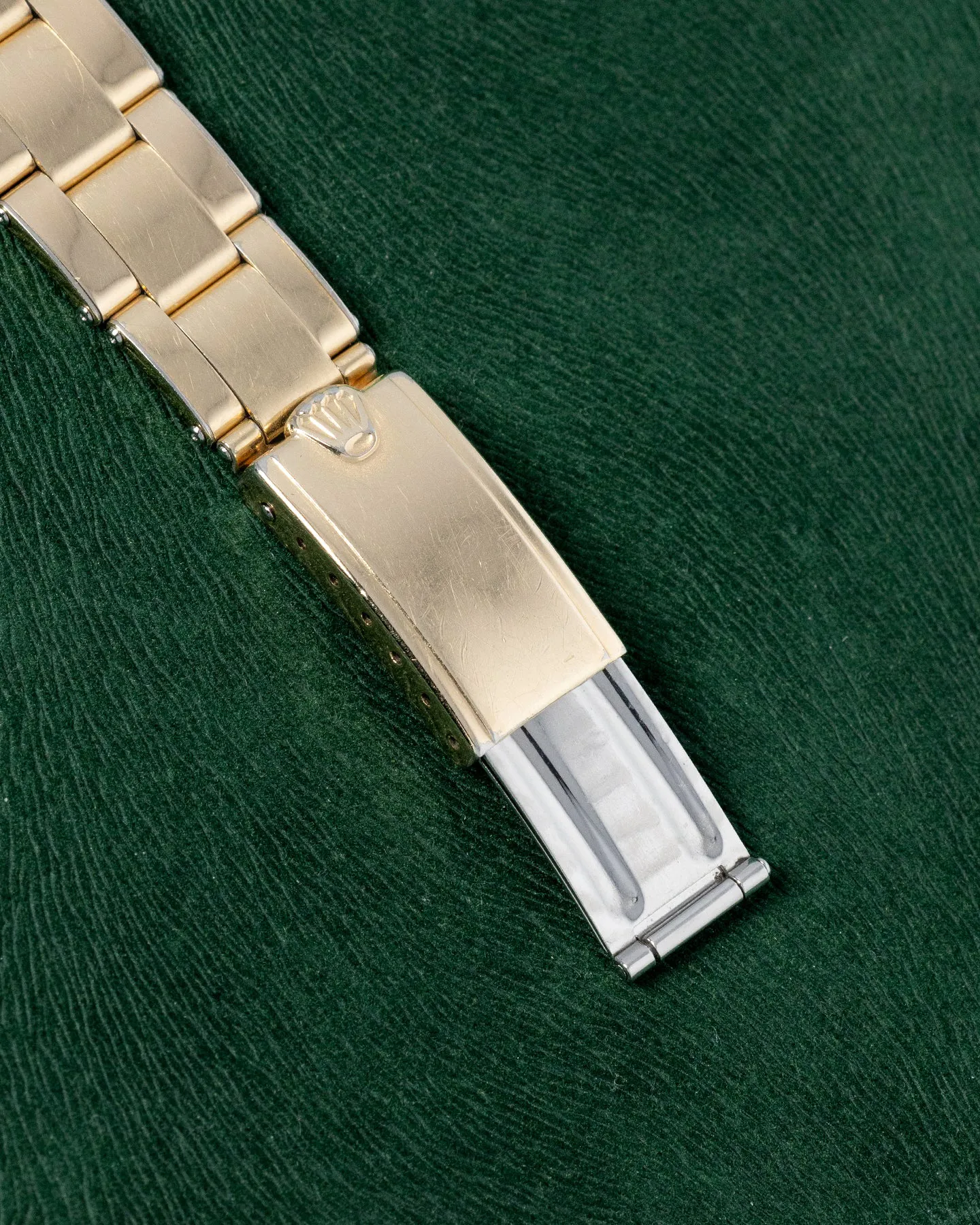 Tudor Prince 9050 34mm Yellow gold Champagne 3