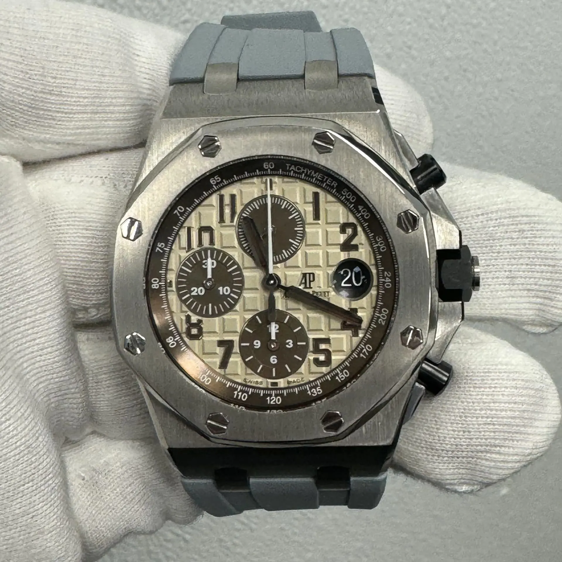 Audemars Piguet Royal Oak Offshore 26470ST.OO.A801CR.01 42mm Stainless steel Beige 3