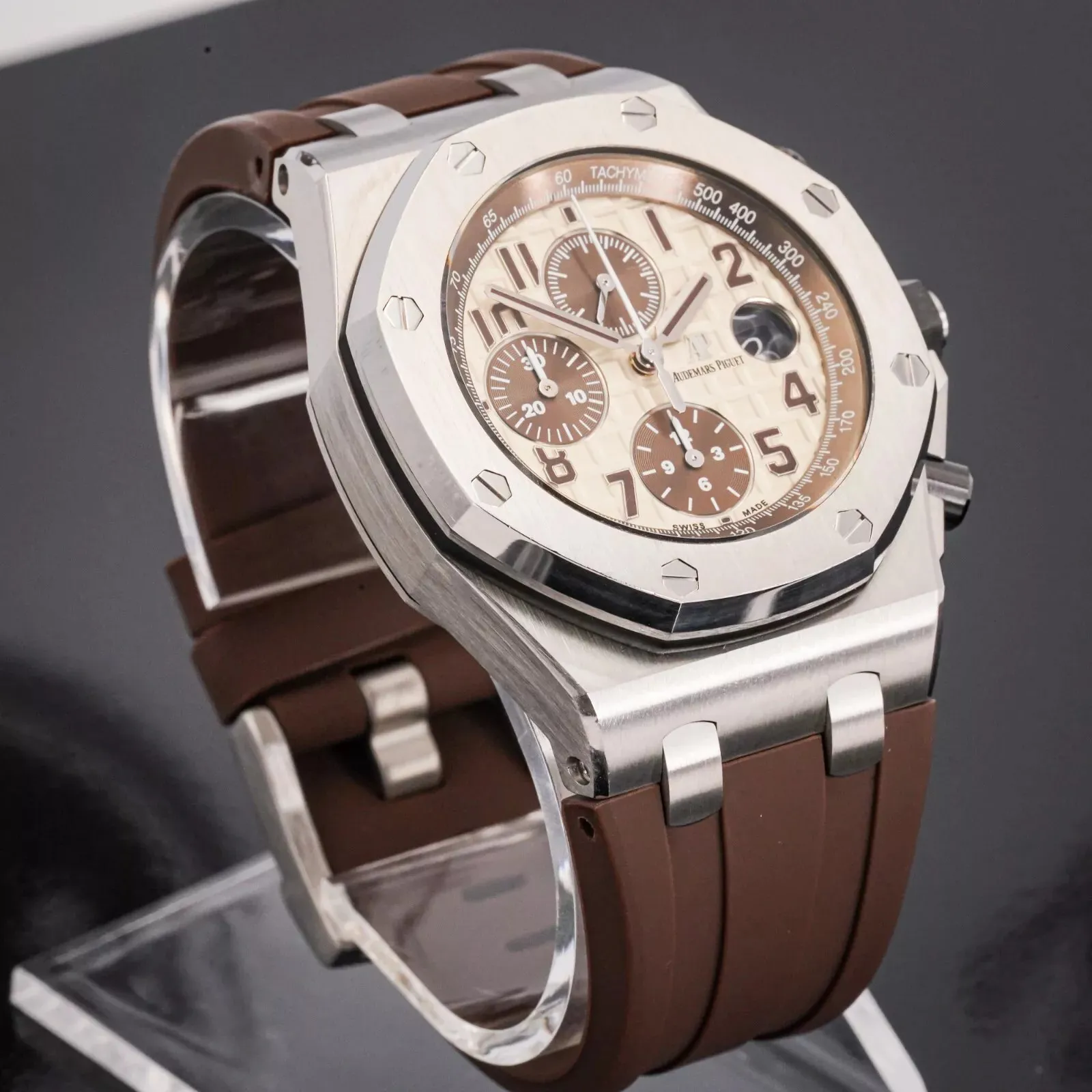 Audemars Piguet Royal Oak Offshore 26470ST.OO.A801CR.01 42mm Stainless steel Beige 2