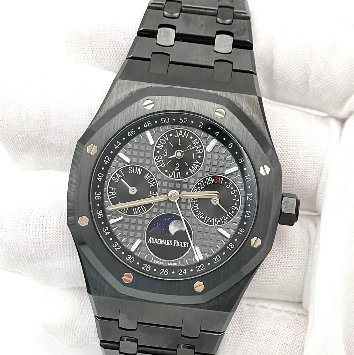 Audemars Piguet Royal Oak Perpetual Calendar 26579CE.OO.1225CE.01 41mm Ceramic Gray