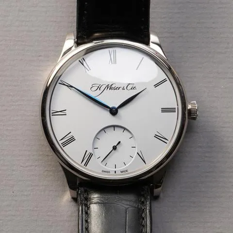 H. Moser & Cie. Venturer 2327-0200 39mm White gold White