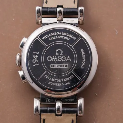 Omega Museum 516.53.38.50.01.001 38mm White gold Black 10