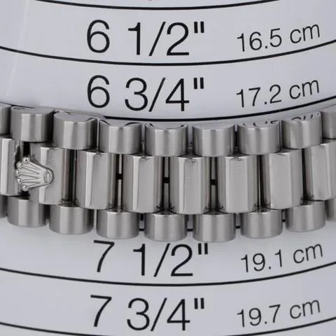 Rolex Day-Date 36 118206 36mm Platinum Blue 8