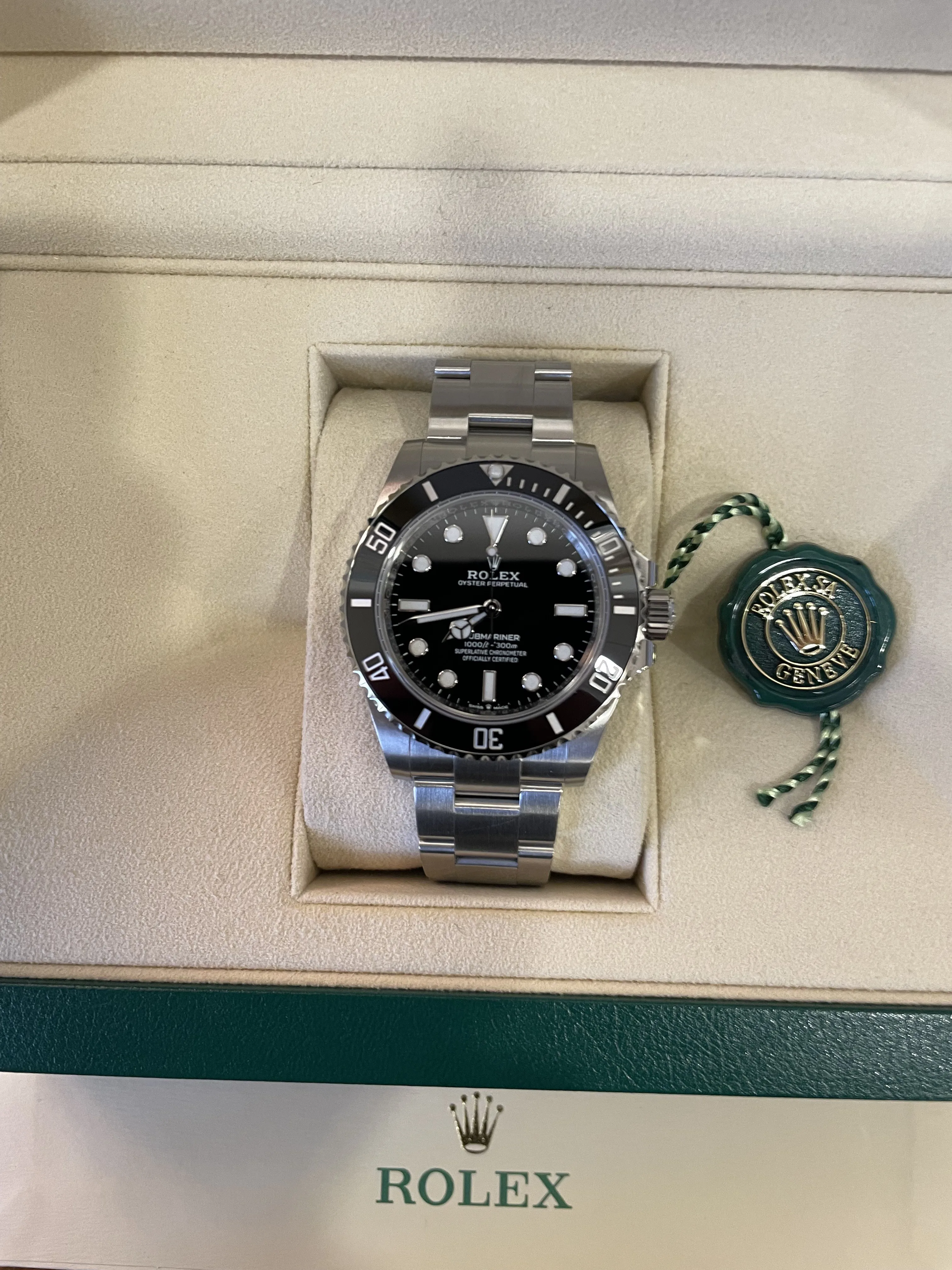 Rolex Submariner 124060 41mm Stainless steel Black 2