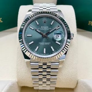 Rolex Datejust 41 126334-0028 White gold and Stainless steel Green