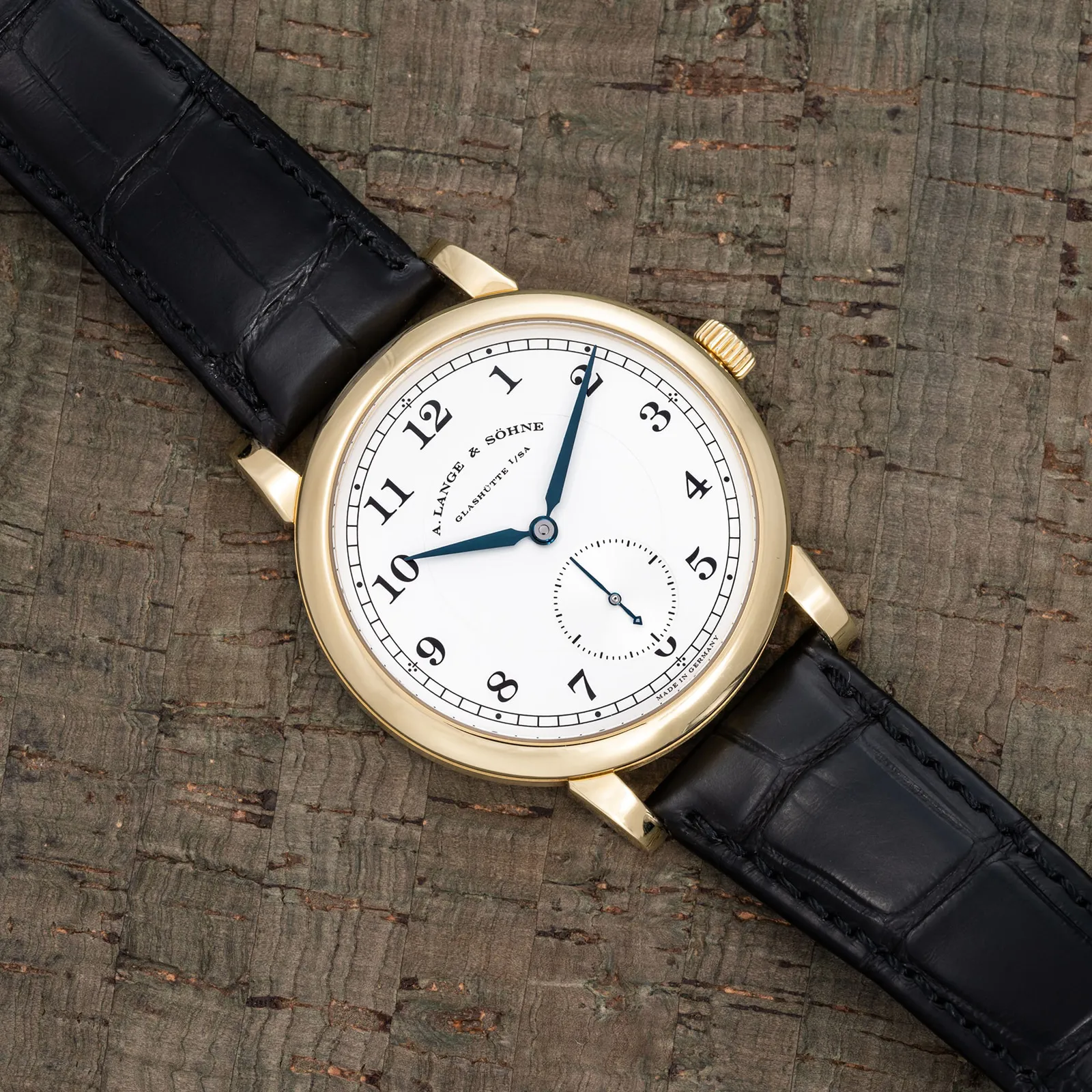 A. Lange & Söhne 1815 40990534/AS06090 40mm Yellow gold Silver