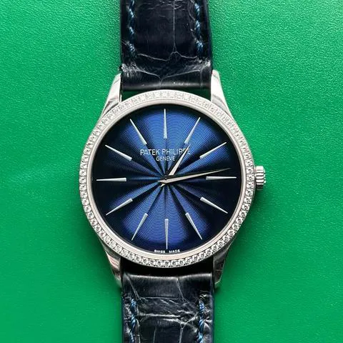 Patek Philippe Calatrava 4897G-001 White gold Blue