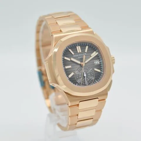 Patek Philippe Nautilus 5980/1R-001 40mm Rose gold Black 3