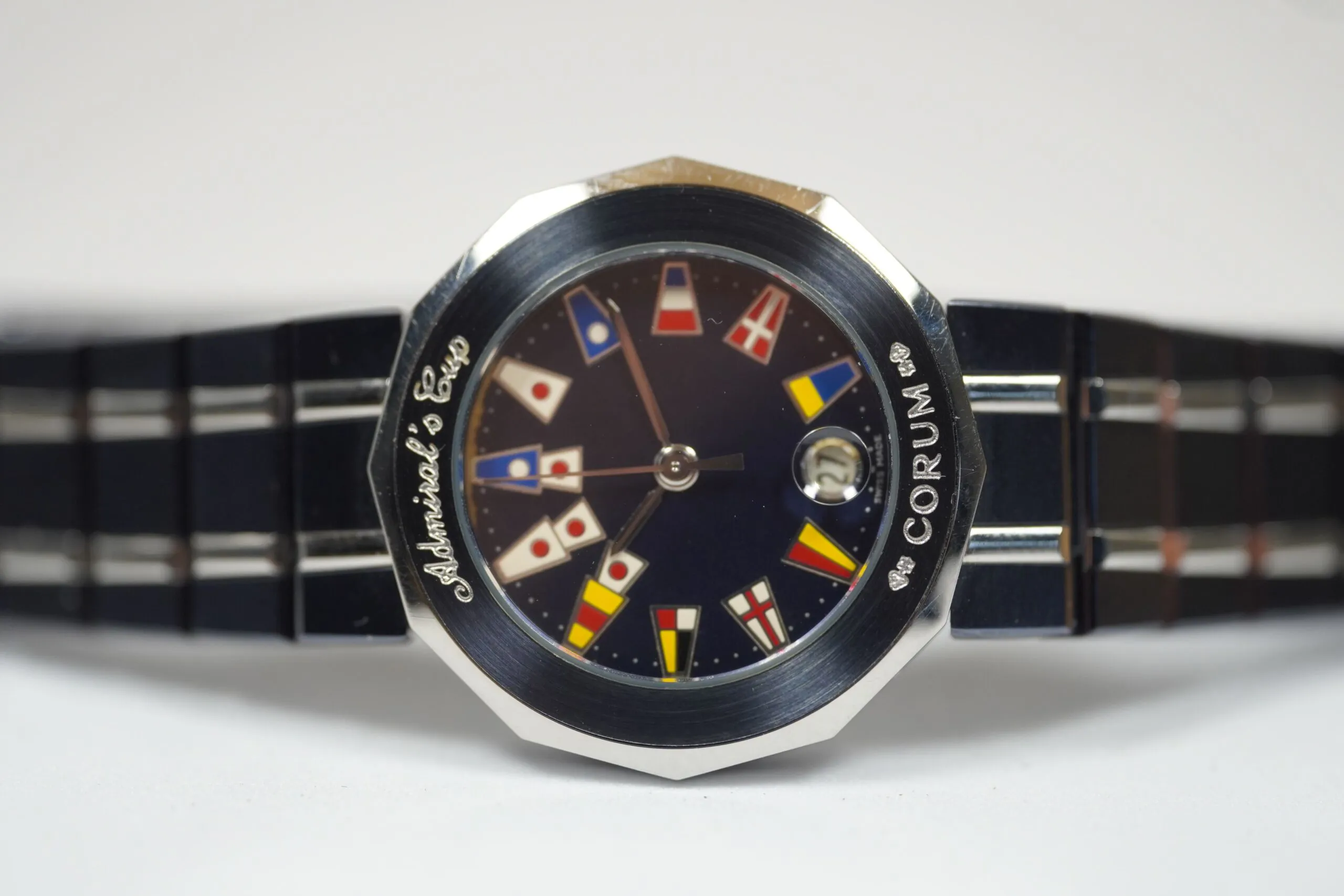 Corum Admiral's Cup 39.610.30 V-50. 27mm Acier Bleu 11