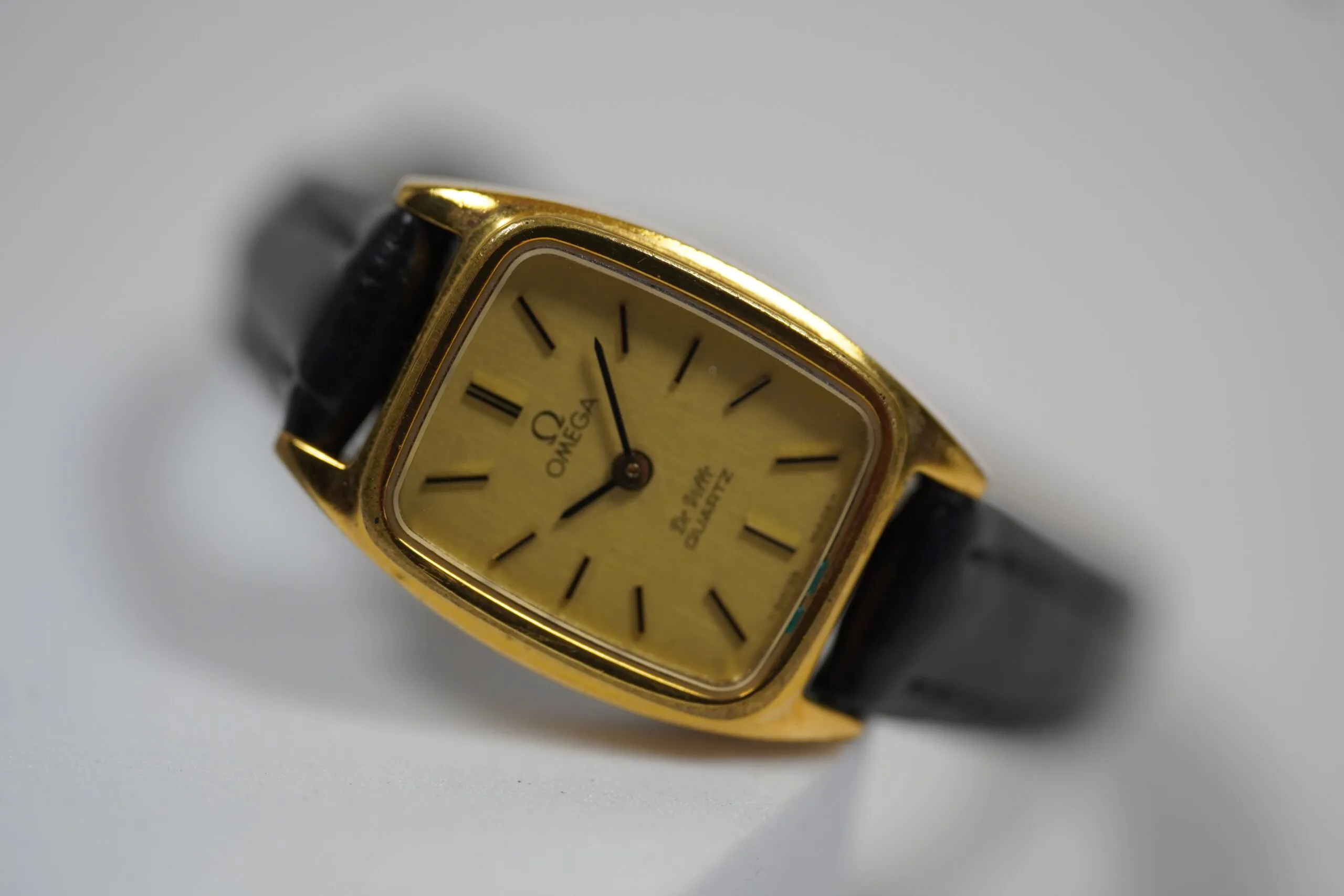 Omega De Ville 1353 18mm Acier Champagne 2