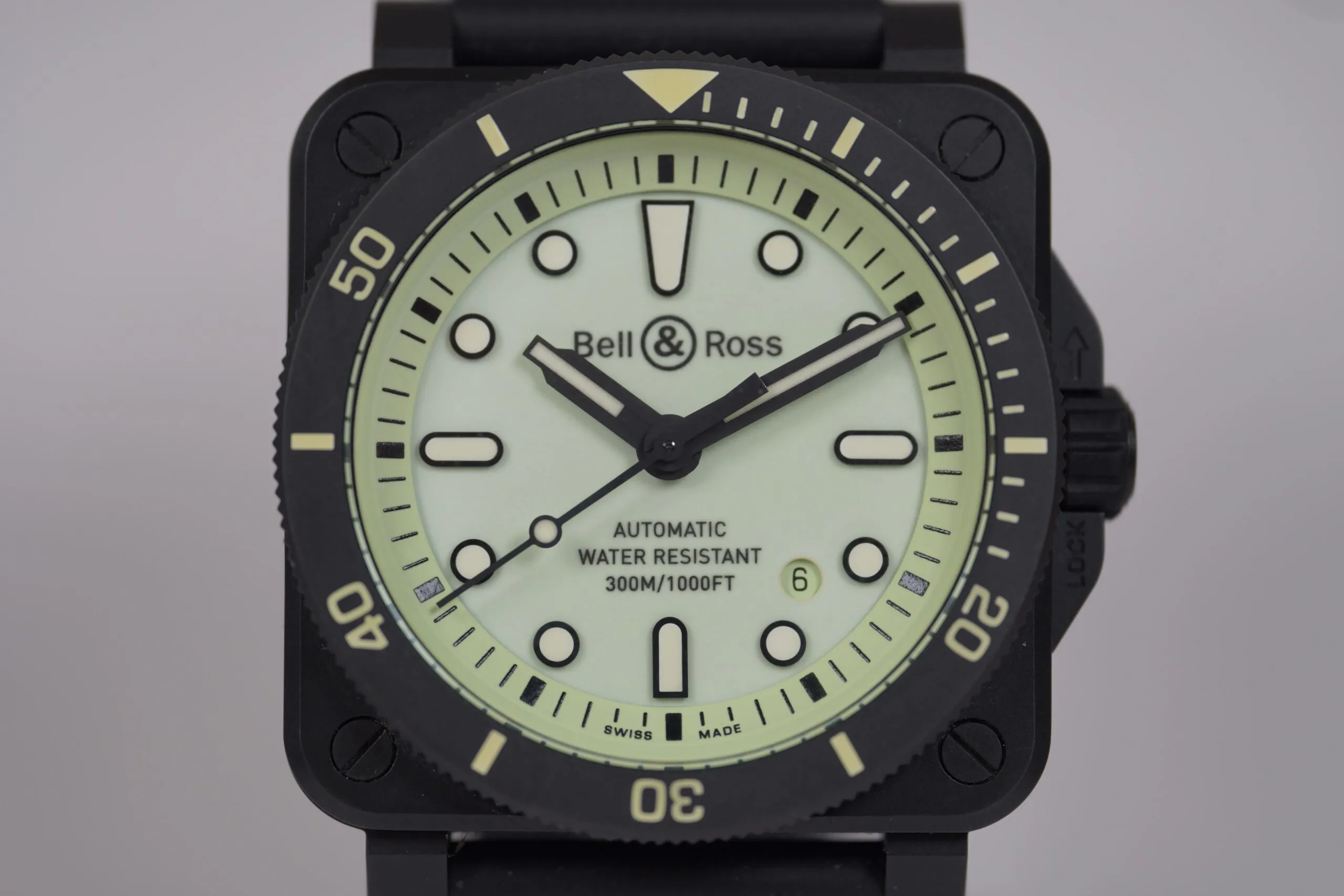 Bell & Ross Instruments BR0392-D-C5-CE/SRB 42mm Céramique Green