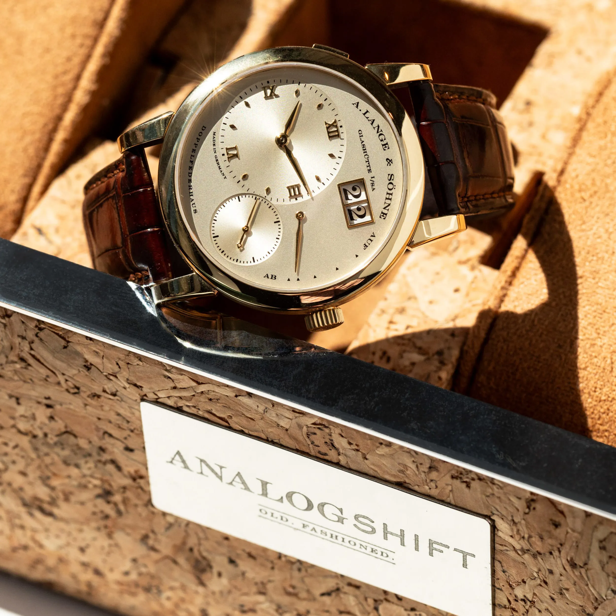 A. Lange & Söhne Lange 1 40991494/AS08806 38.5mm Yellow gold Silver 8