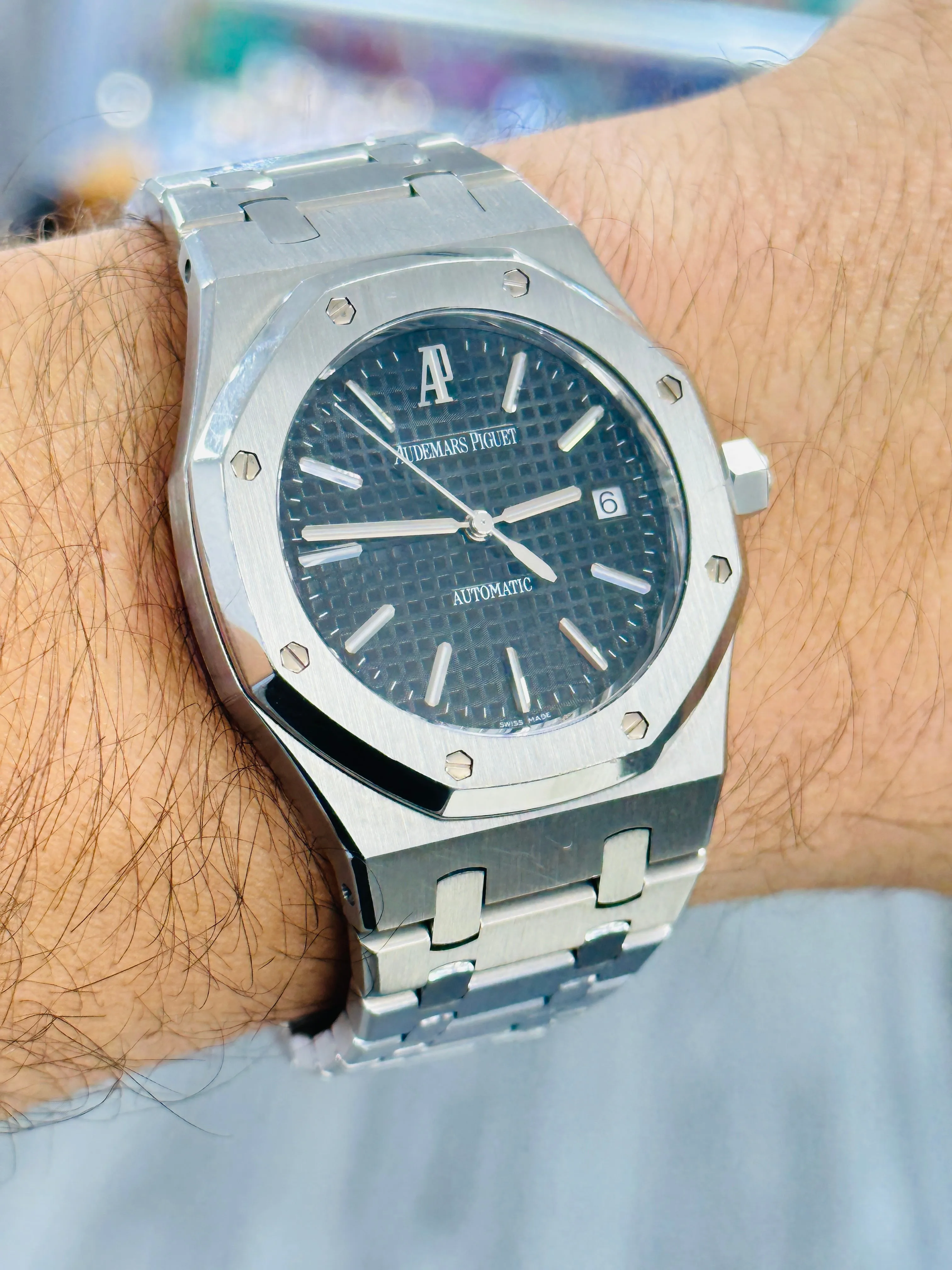 Audemars Piguet Royal Oak 15300ST.OO.1220ST.03 39mm Stainless steel Black 17