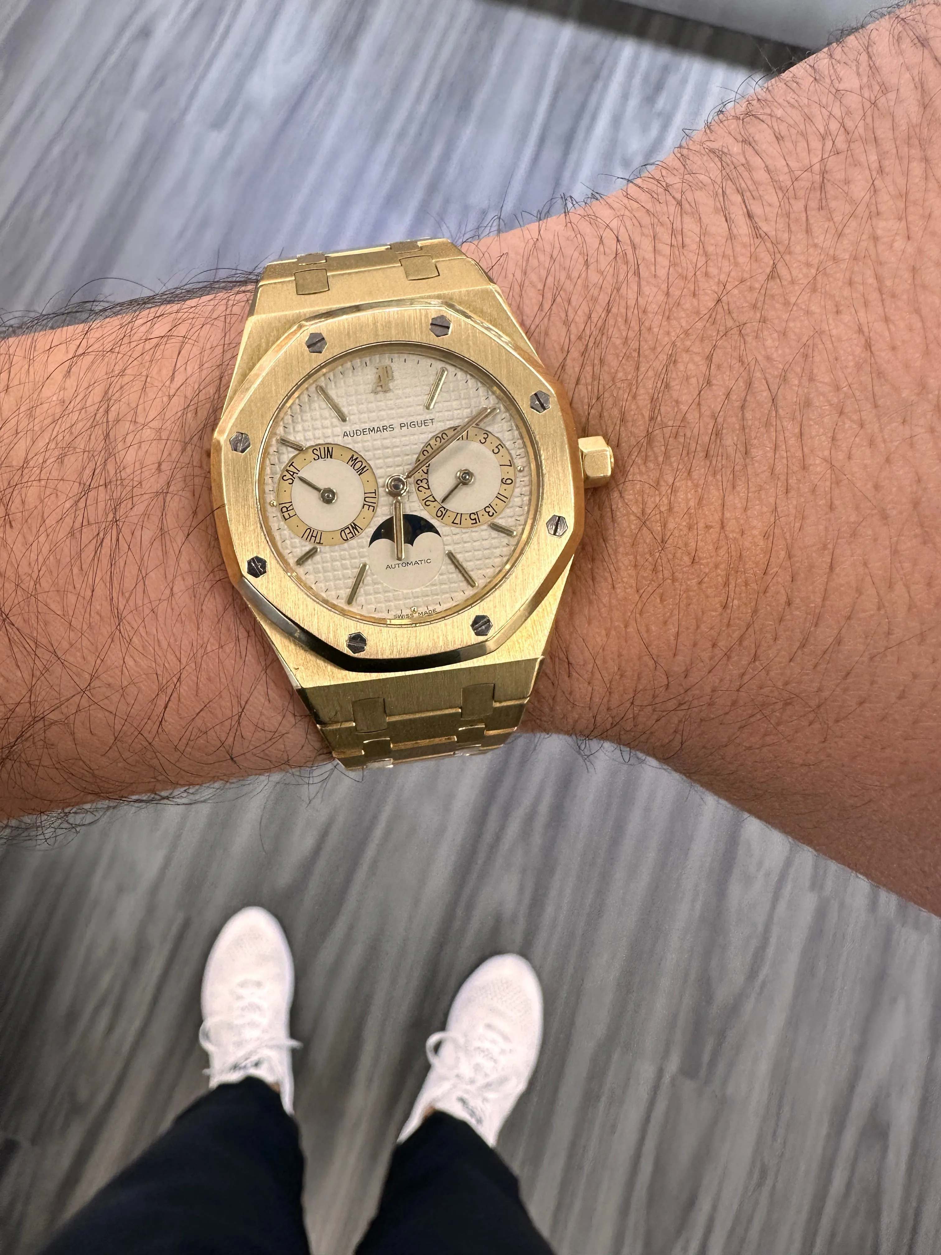 Audemars Piguet Royal Oak 25594BA.OO.0477BA.01 36mm Yellow gold Cream 3