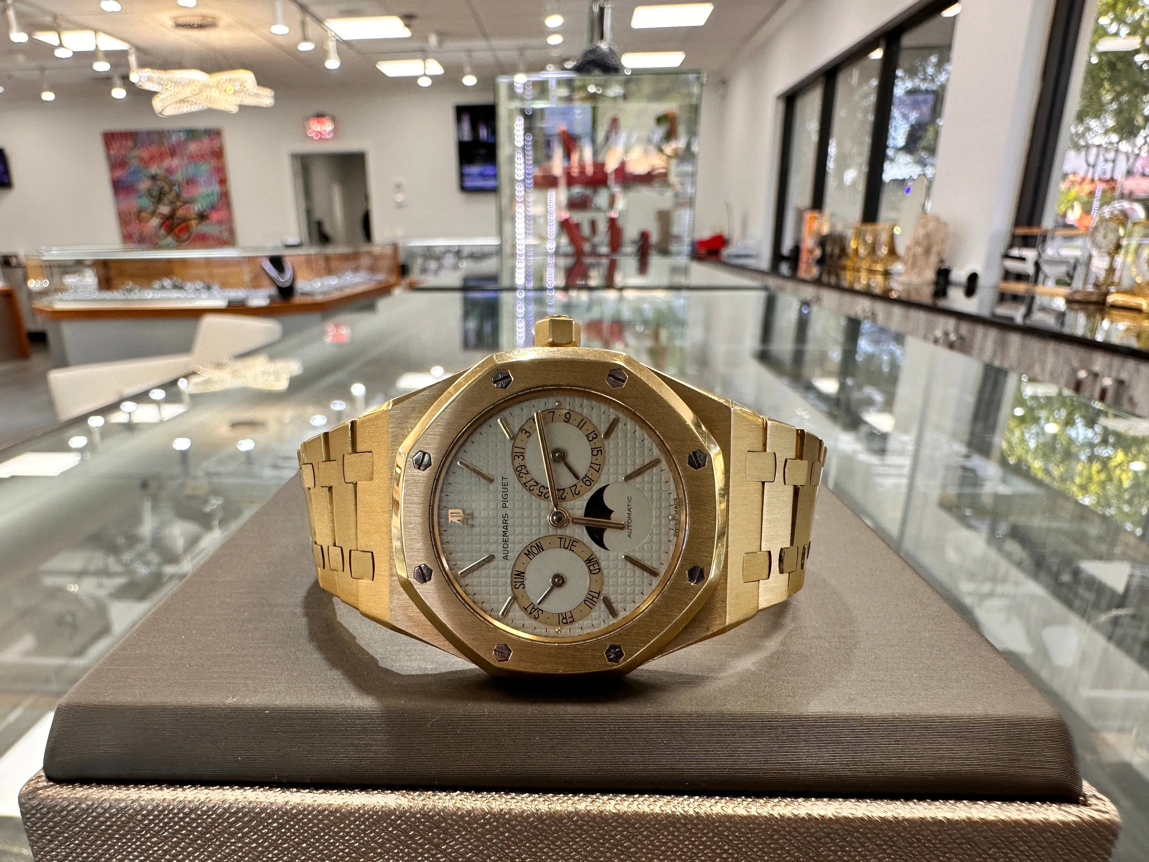 Audemars Piguet Royal Oak 25594BA.OO.0477BA.01 36mm Yellow gold Cream 6