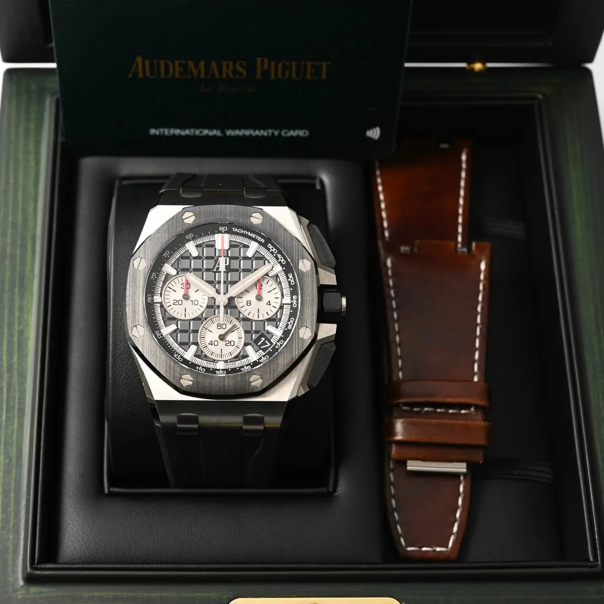 Audemars Piguet Royal Oak Offshore 26420SO 43mm Stainless steel Black 3