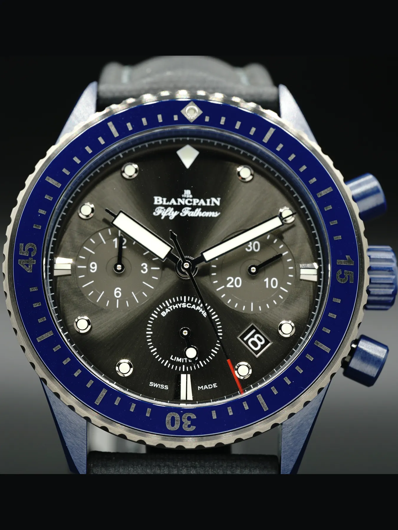 Blancpain Fifty Fathoms 5200-0310-G52 A 43.6mm Ceramic Gray meteor