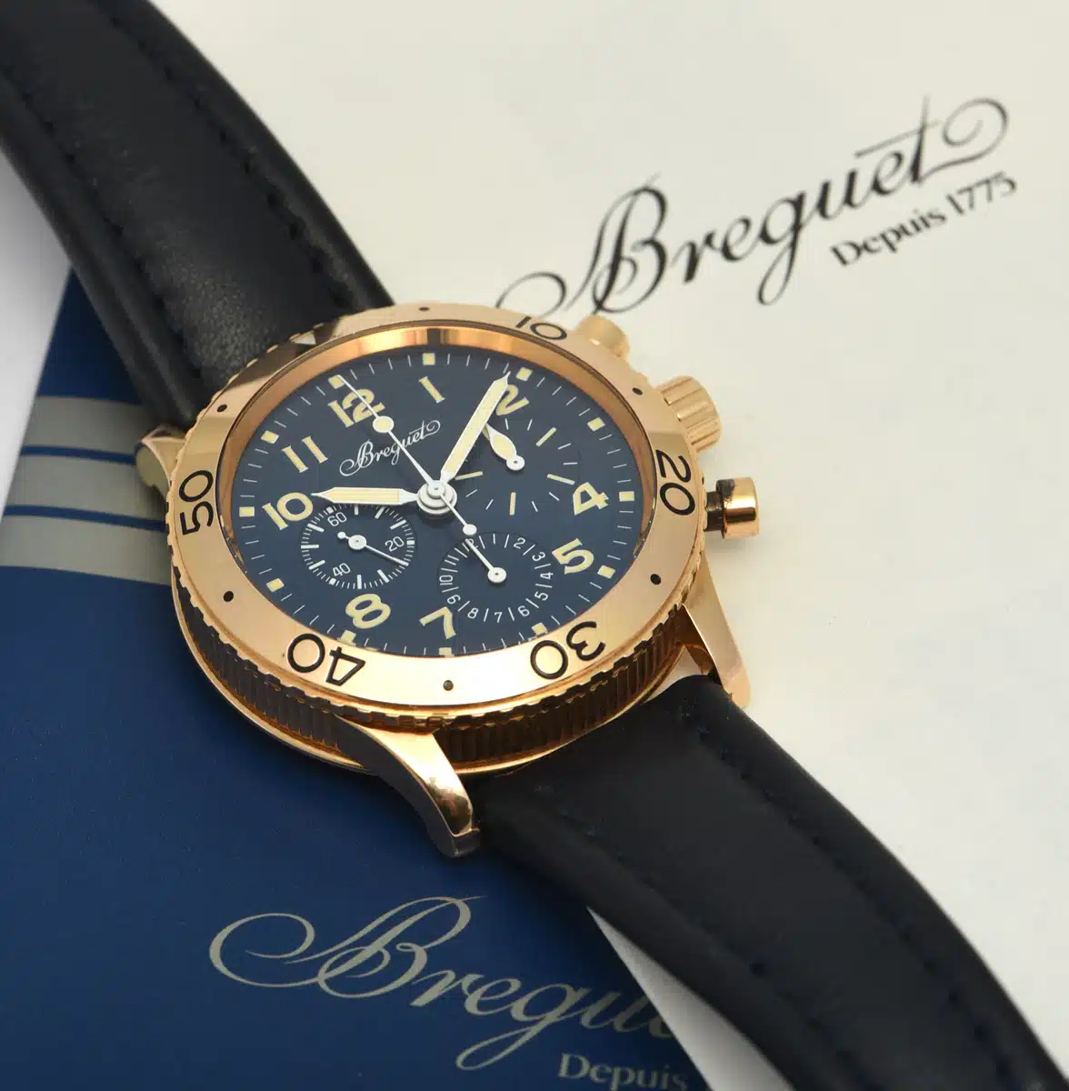 Breguet Type XX - XXI - XXII 3800 39mm Rose gold Blue 3