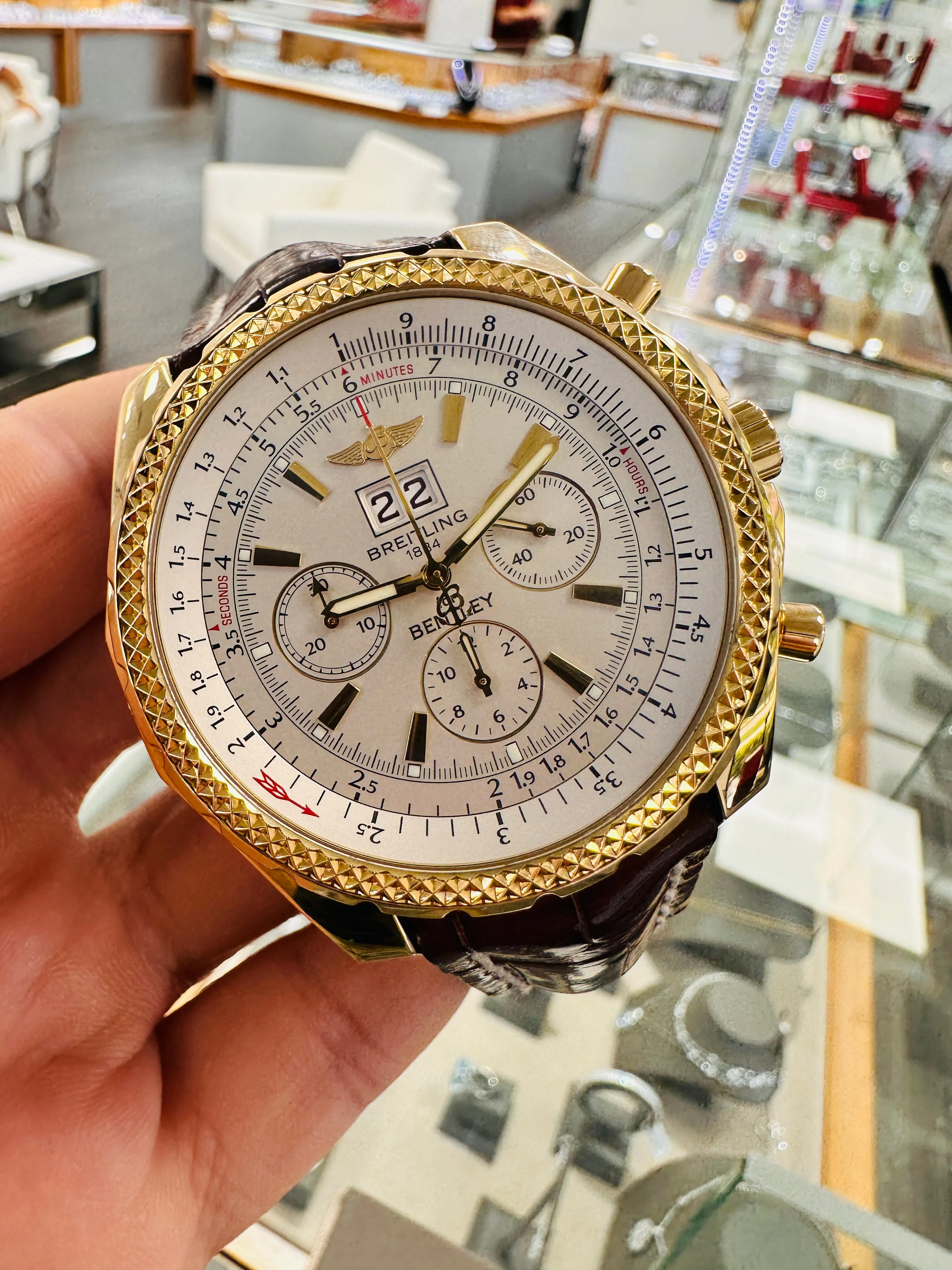 Breitling Bentley 6.75 K4436212 48.7mm Yellow gold White 8