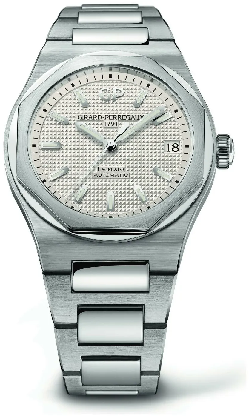 Girard-Perregaux Laureato 81010-11-131-11A 42mm Stainless steel Silver