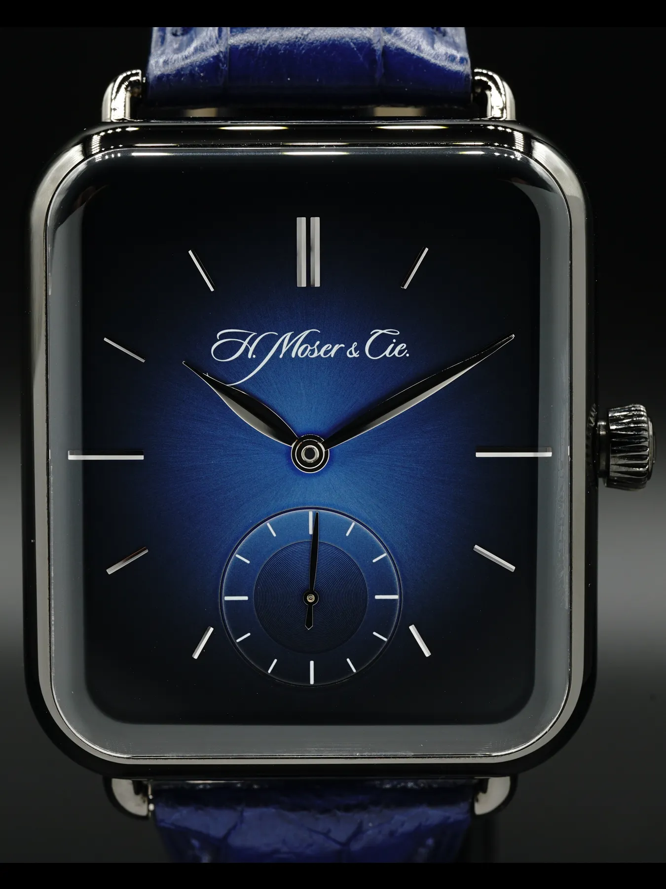 H. Moser & Cie. SWISS ALP 5324-1200 38mm Stainless steel Blue