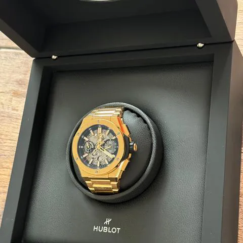 Hublot Big Bang 451.VX.1130.VX 42mm Yellow gold Skeleton