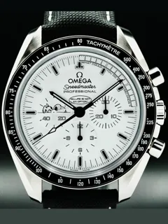 Omega Speedmaster Snoopy 311.32.42.30.04.003 Ceramic and Stainless steel Silver