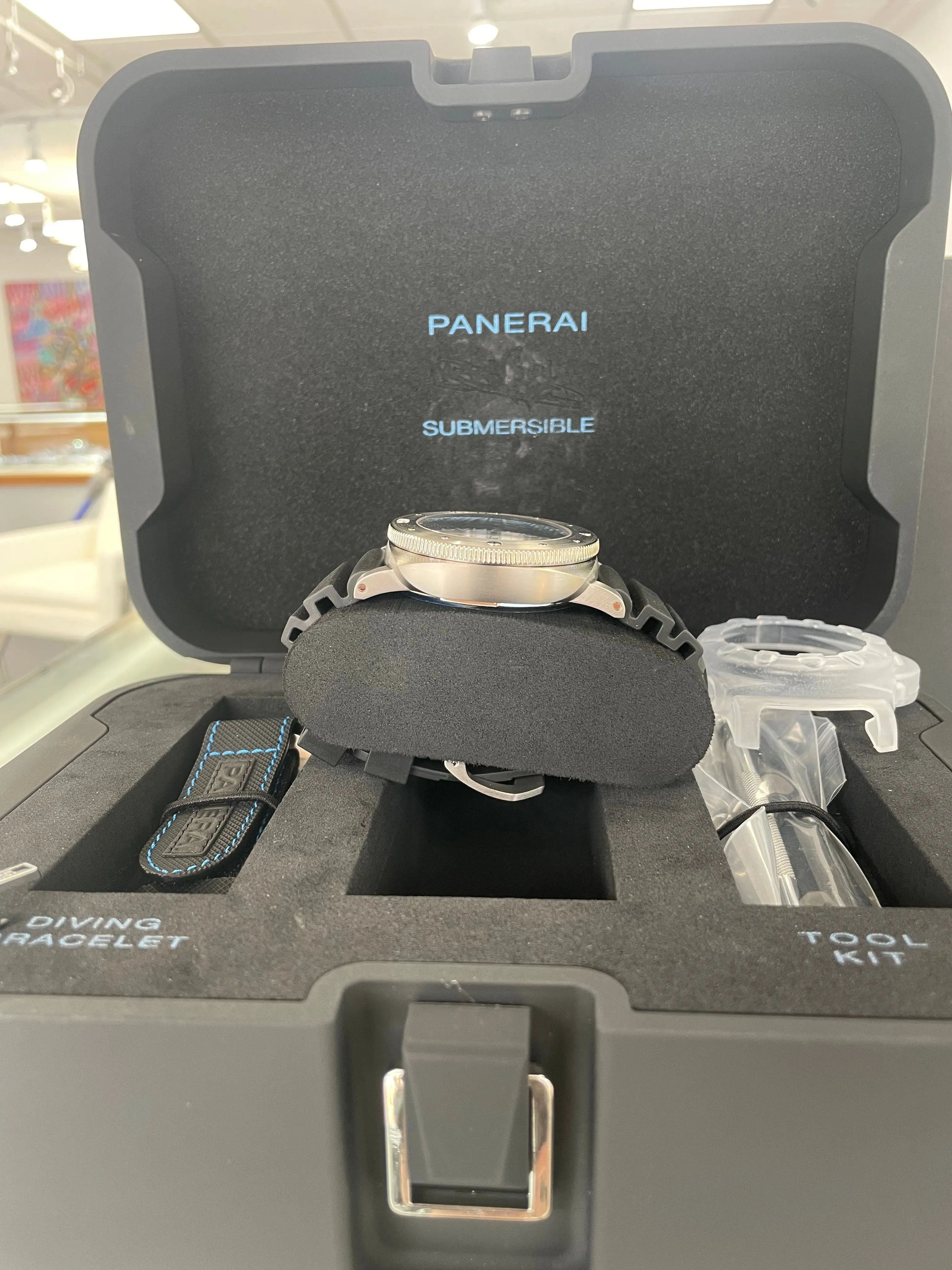 Panerai Submersible PAM 01305 47mm Titanium Black 3