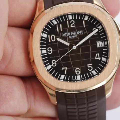 Patek Philippe Aquanaut 5167R-001 3.3mm Rose gold Brown